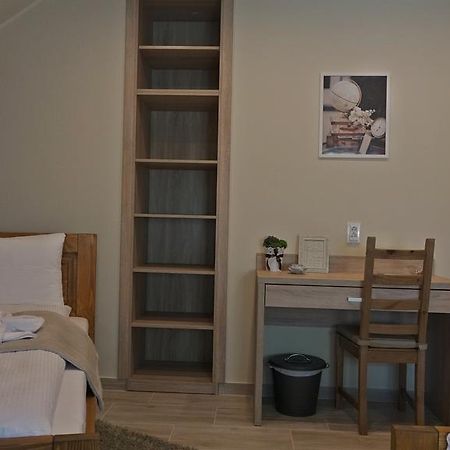 Alice Panzio Gold Bed and Breakfast Kalocsa Εξωτερικό φωτογραφία