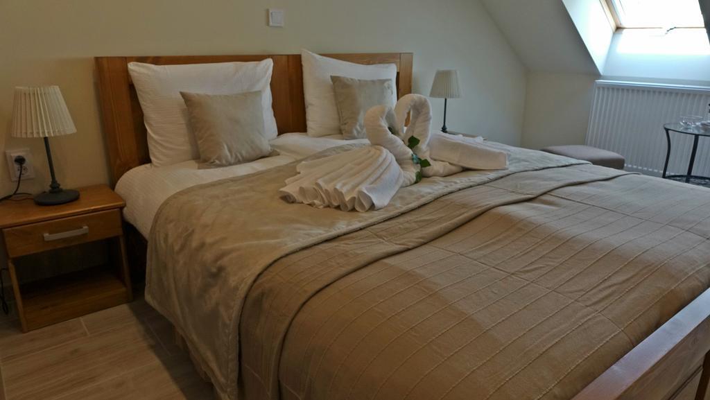 Alice Panzio Gold Bed and Breakfast Kalocsa Εξωτερικό φωτογραφία